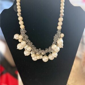 Chic Pearl and Silver Necklace